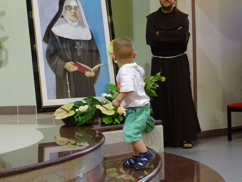 Proslava spomendana bl. Marije Propetoga u župi Svete Obitelji, Jug II