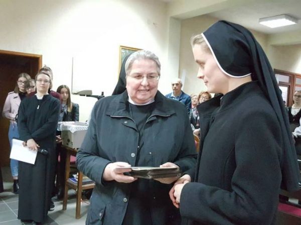 Prvi zavjeti s. M. Larise Buz Prvi zavjeti s. M. Larise Buz