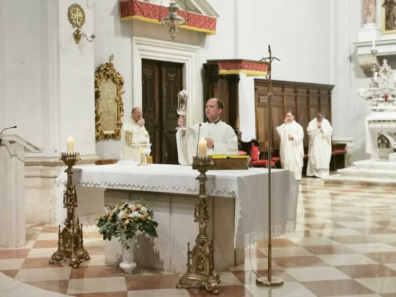 Propovijed don Marina Lučića u dubrovačkoj katedrali