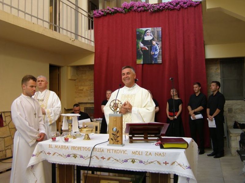 Peti dan devetnice bl. Mariji Petković
