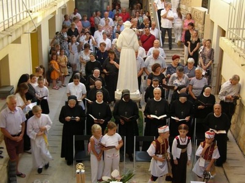 Deveti dan devetnice bl. Mariji Propetog Isusa Petković