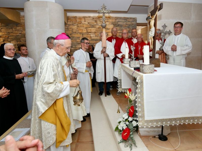 Redovničke svečanosti Družbe Kćeri Milosrđa TSR sv. Franje - Blato