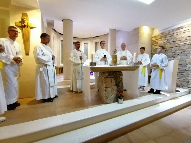 Šesti dan devetnice