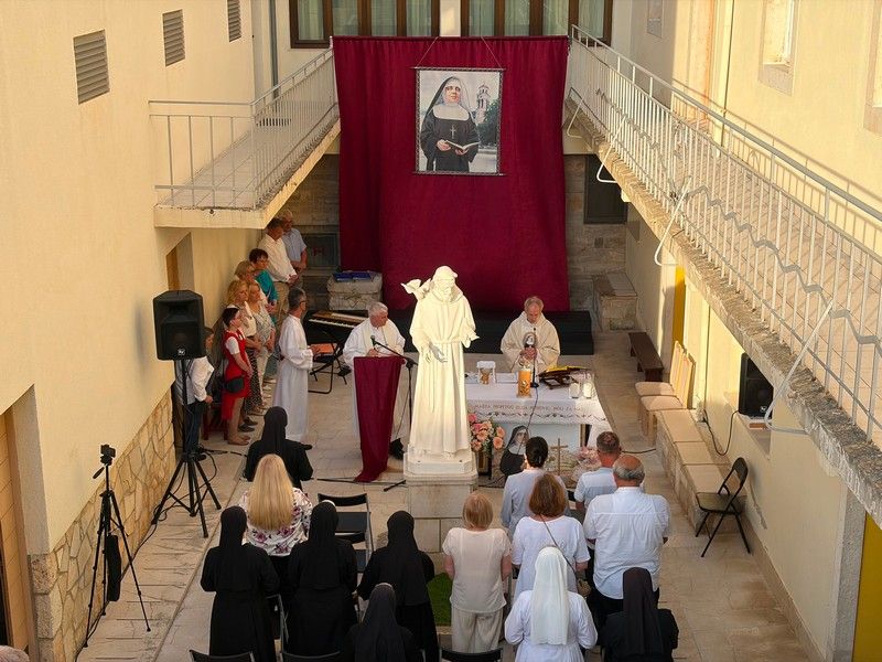 Blato u znaku zahvalnosti: obilježena 23. obljetnica proglašenja blaženom Marije Propetog