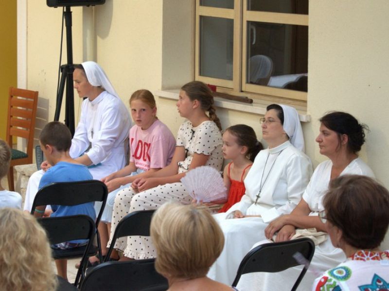 Devetnica blaženoj Mariji Propetoga &nbsp;