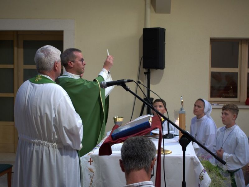 Drugi dan devetnice u čast bl. Marije Propetoga: Put vjernog nasljedovanja Krista