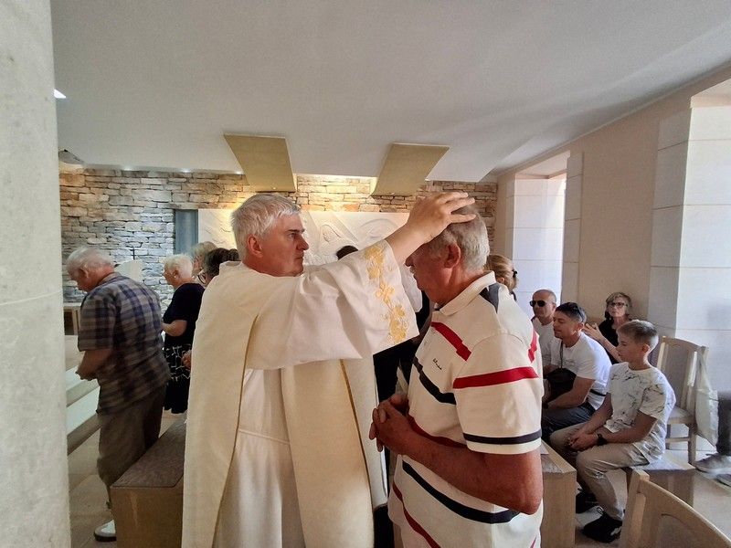 Svečano slavlje šestoga dana devetnice: Kristov poziv umornima i opterećenima
