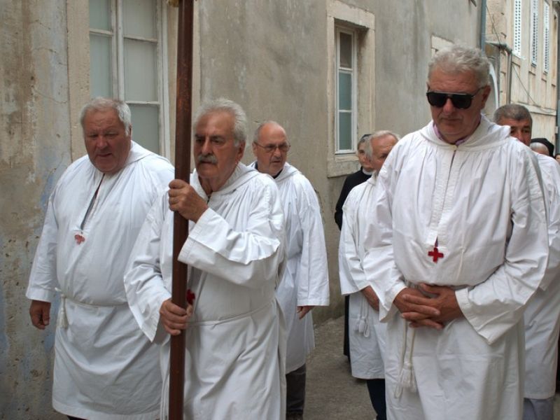 Molitvom, procesijom i euharistijskim slavljem zaključen deveti dan devetnice Molitvom, procesijom i euharistijskim slavljem zaključen deveti dan devetnice